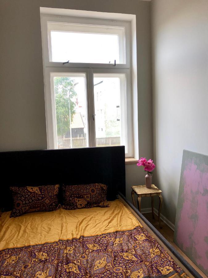 Bohemian Apartment In The Heart Of Old Ventspils City ภายนอก รูปภาพ